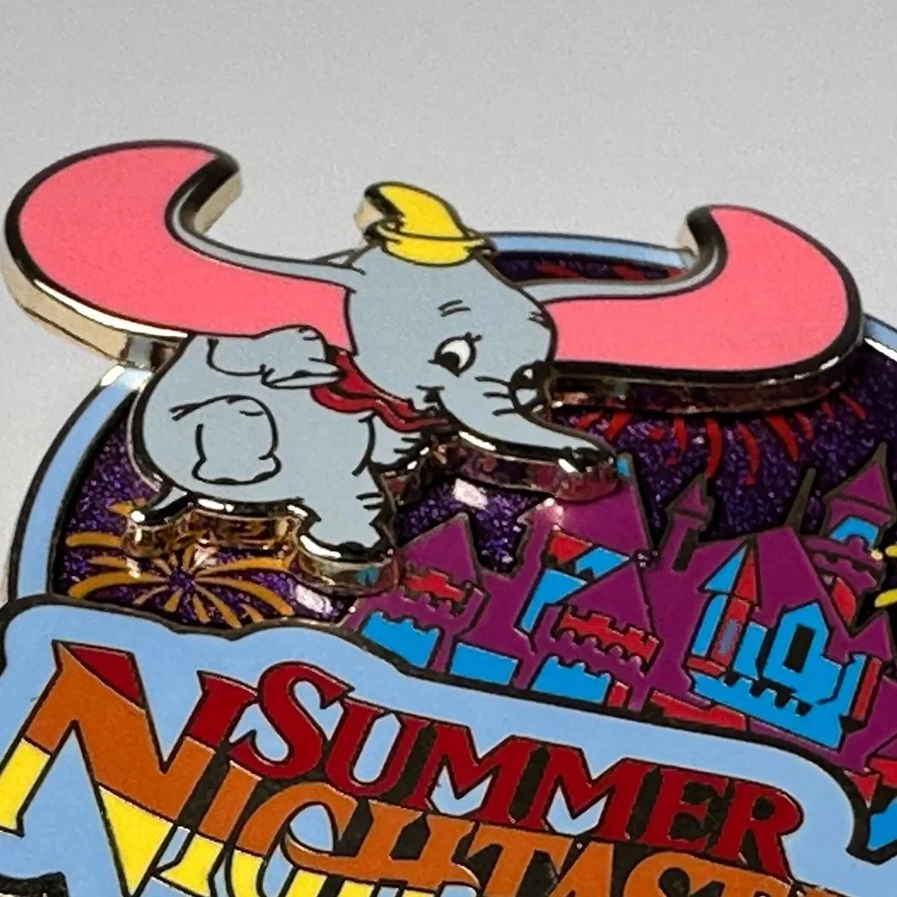 Dumbo Castle Limited Edition 1500 Summer Nightastic Disney Pin Trading 84343‎